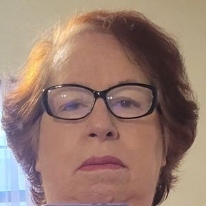 Meet your Posher, Evangelina